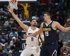 掘金NBA战胜洛杉矶湖人约基奇三双表现(掘金球员约基奇个人资料)